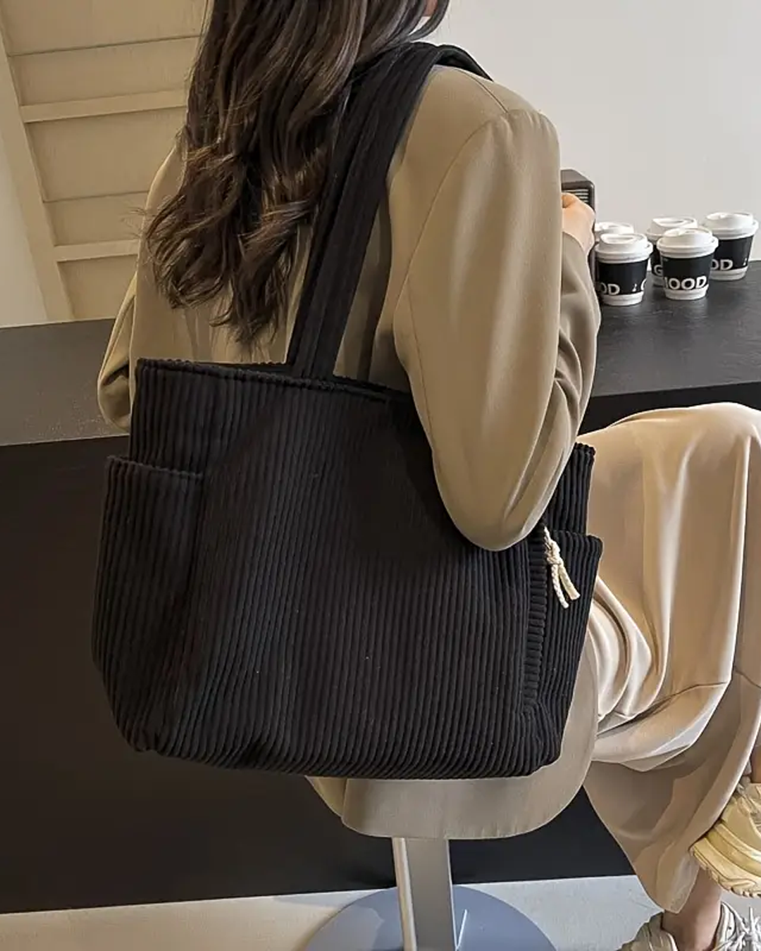 Kordon Detaylı Ribanalı Taşıma Çantası