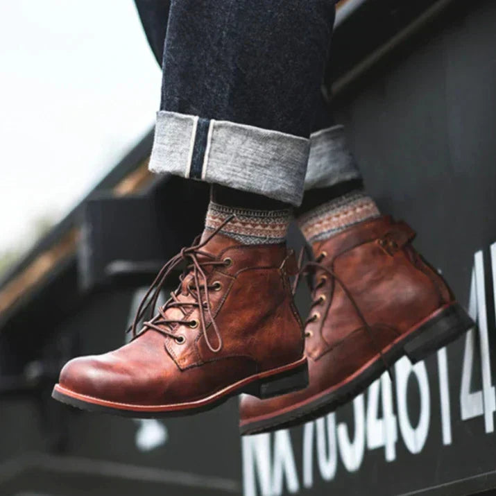 Hunter™ Men's Leather Boots