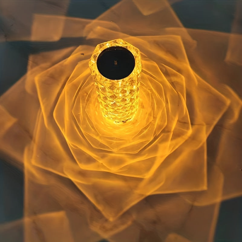 1 Adet Kristal Elmas Masa Lambası, 3 Renkli LED, USB Şarjlı, ev ve parti dekoru için ideal.