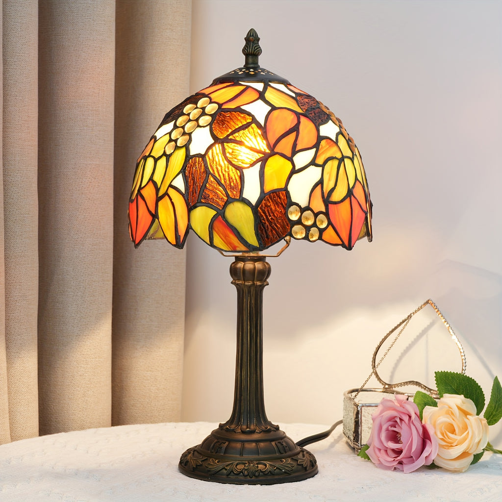 8 inç vitray masa lambası, sıcak ışık, retro Avrupa tarzı; oturma odası, yatak odası ve bar dekoru için ideal.